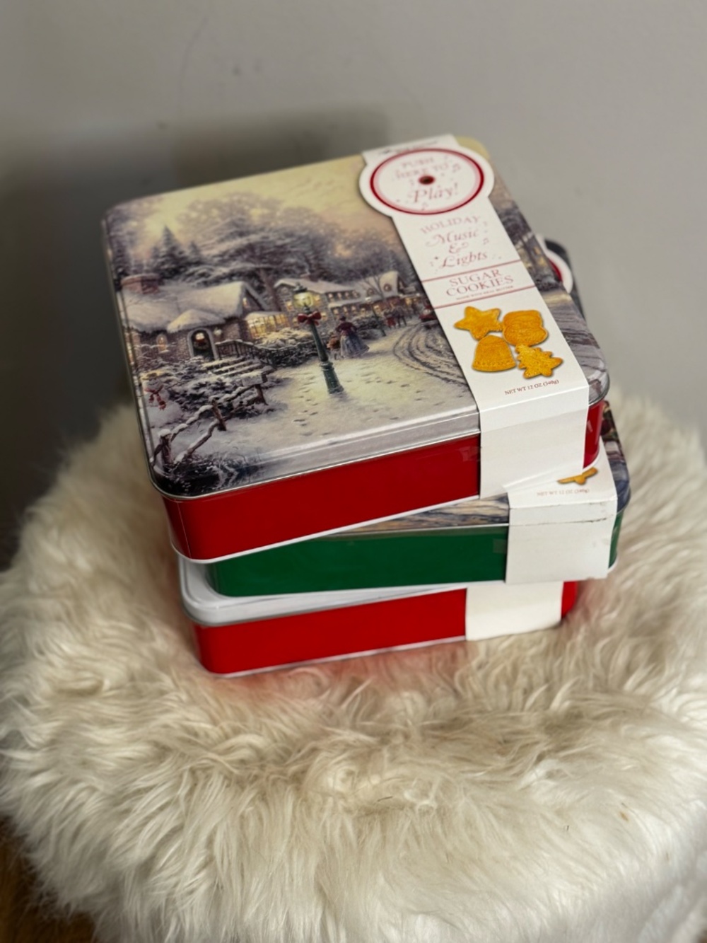 Original Gourmet© Christmas Cookies (in light-up/musical tins!)